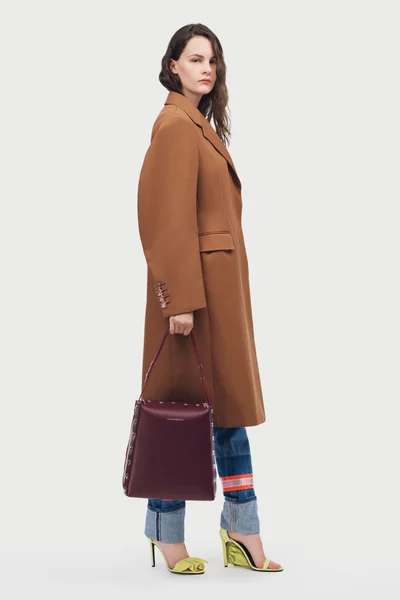 Look 48